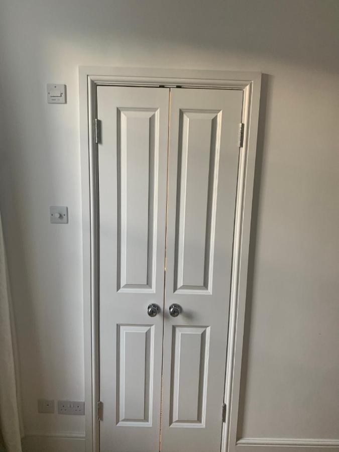 Beautiful One Bedroom Flat In The Heart Of Notting Hill Gate Λονδίνο Εξωτερικό φωτογραφία